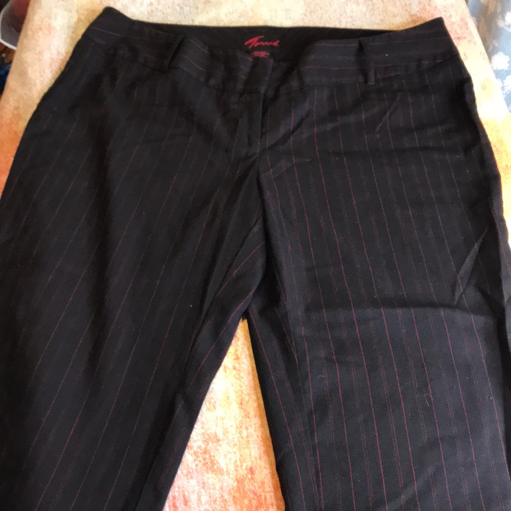 Torrid red pipeline black pant sz 18